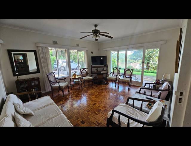3 BEDROOM HOUSE FOR SALE IN FAIRVIEW